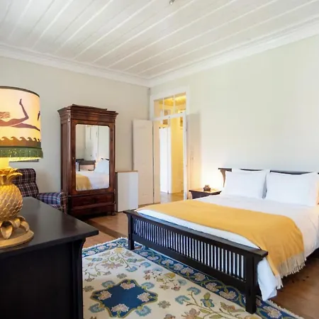 Riverfront With Private Pool And Kitchen * Lisboa