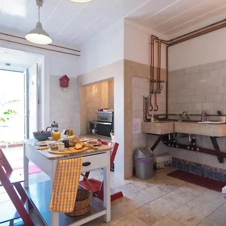 Riverfront With Private Pool And Kitchen